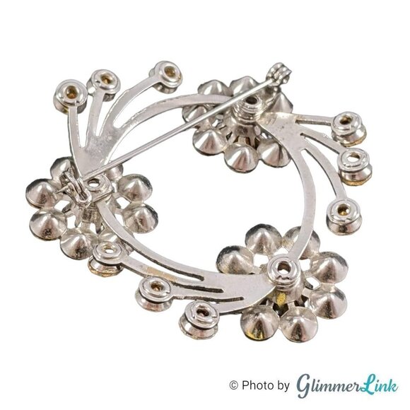 Vintage Rhinestone Pinwheel Spiral Wreath Silver Tone Brooch Pin - Picture 6 of 9